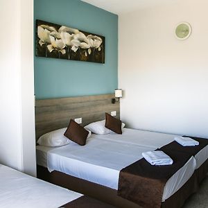 Dreibettzimmer